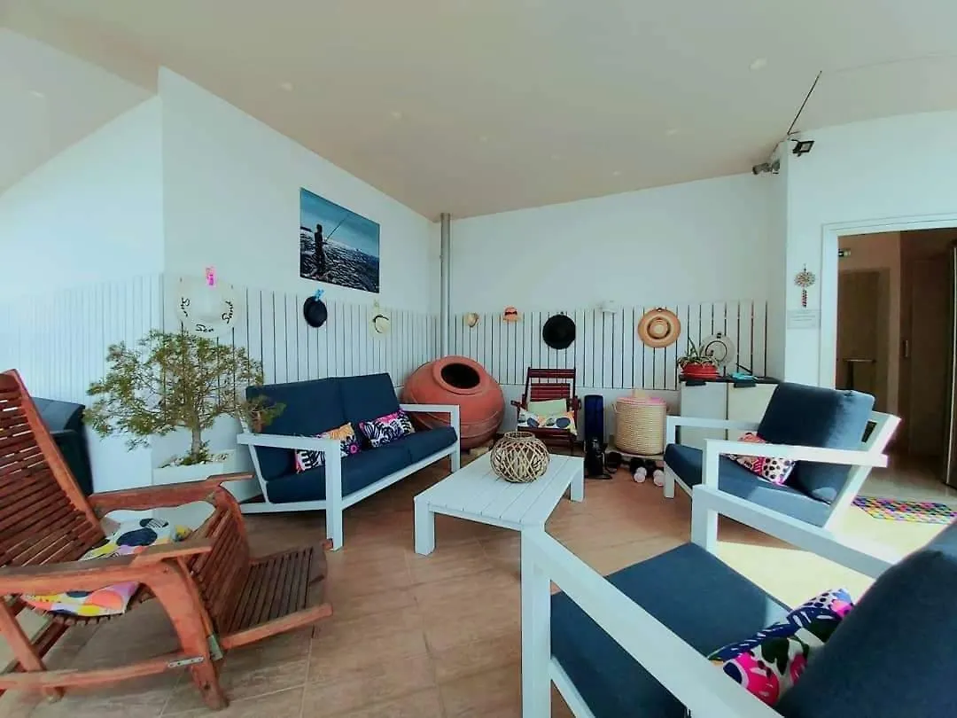Mesogios House Suites Larnaca 0*,  Cipro